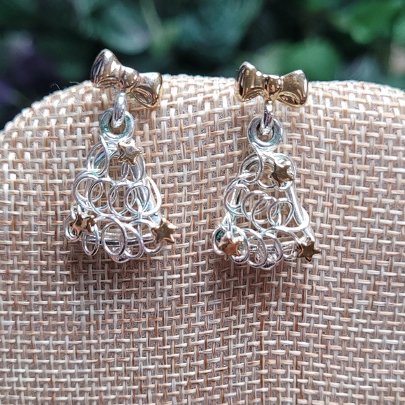 Beautiful Christmas tree earrings and a smile will help you sparkle and shine li - Picture 1 of 2